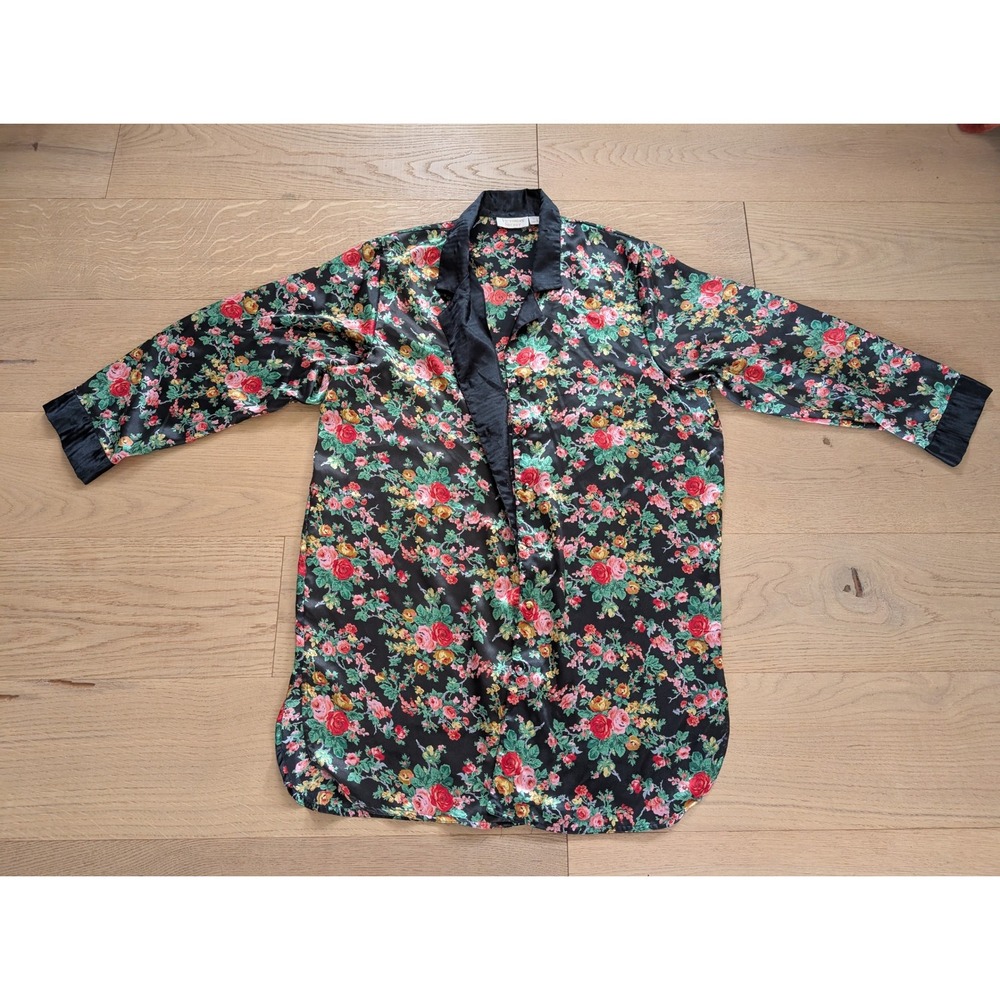 Vtg Victorias Secret Floral Robe Kimono Satin‎ Black Roses Medium gold tag